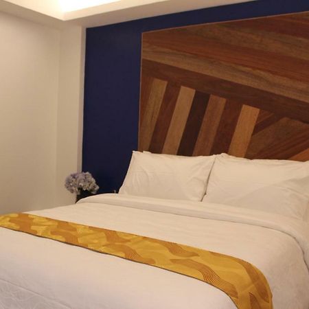 Oyo 609 G Executive Hotel And Spa Boracay Manoc-Manoc Zewnętrze zdjęcie