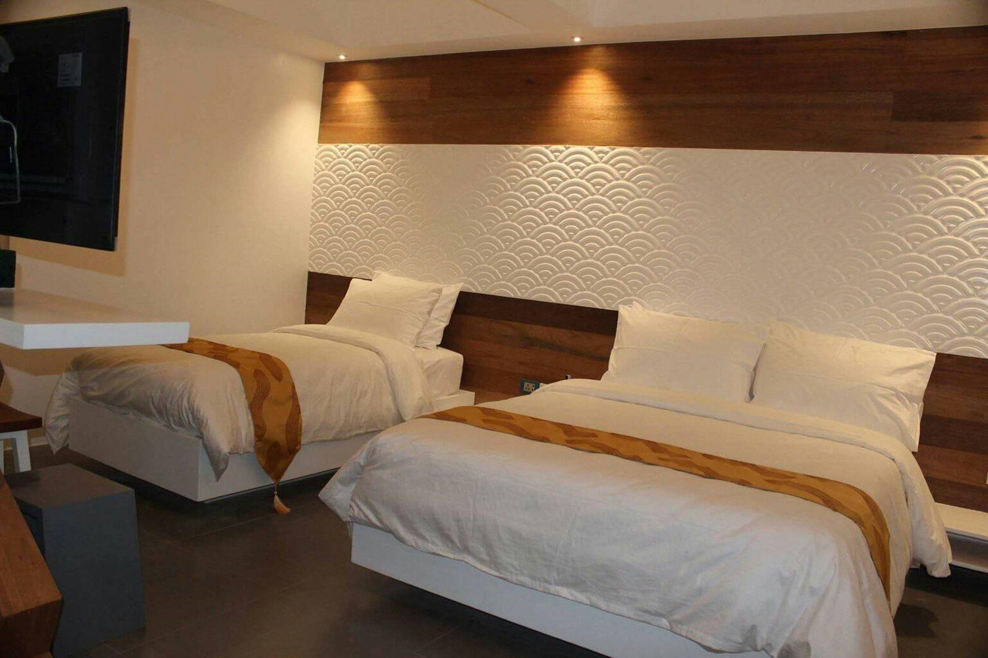 Oyo 609 G Executive Hotel And Spa Boracay Manoc-Manoc Zewnętrze zdjęcie
