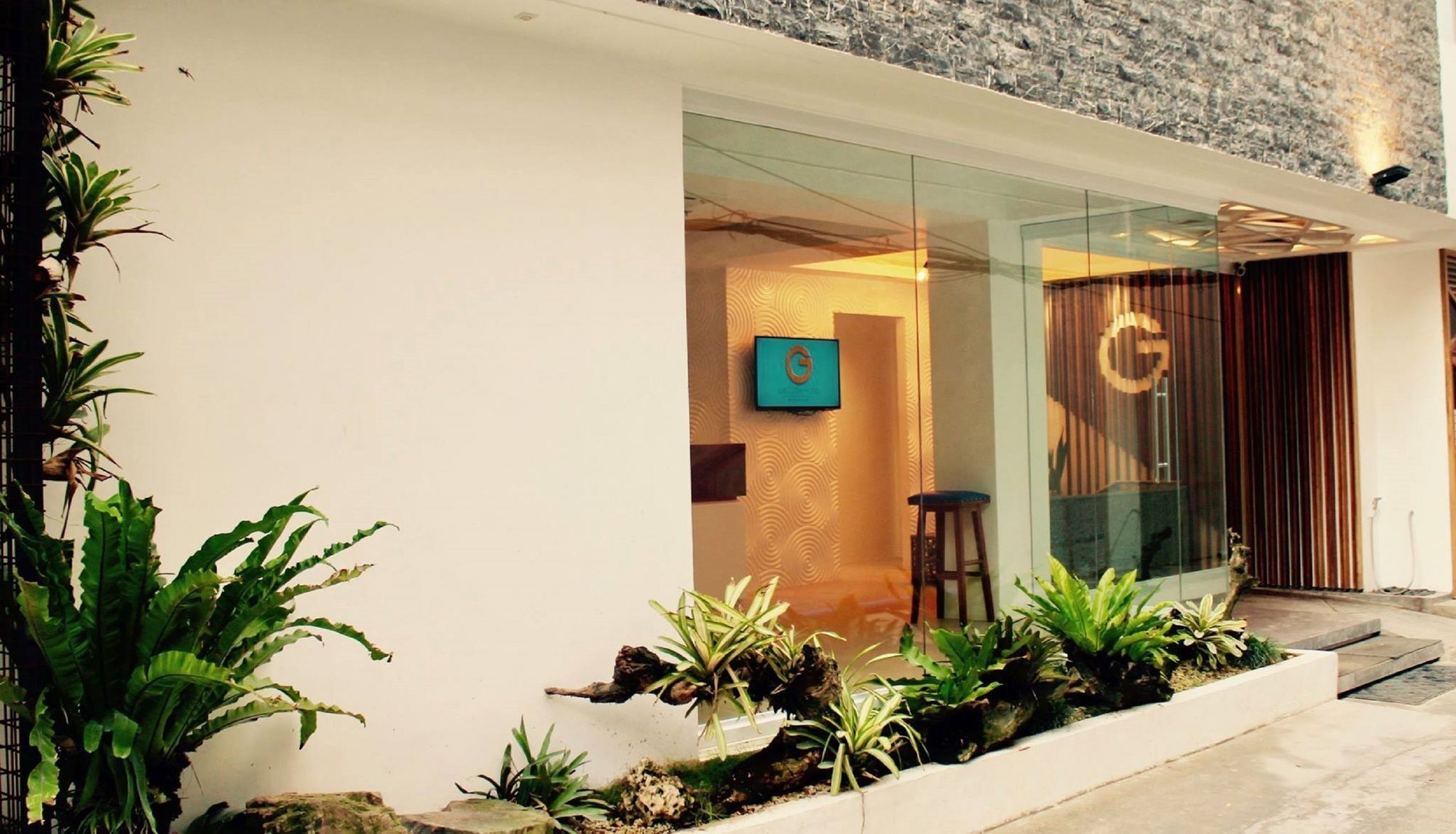 Oyo 609 G Executive Hotel And Spa Boracay Manoc-Manoc Zewnętrze zdjęcie